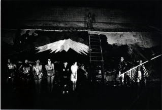 １９７２年　西武園の宅地造成地　にて野外劇「ことぶき少女写真館